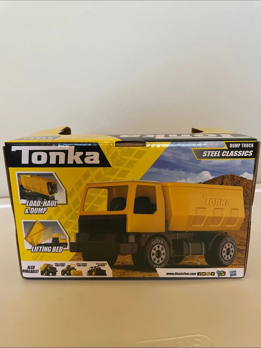 TONKA Steel Classics Dump Truck Ages 3+ Yellow